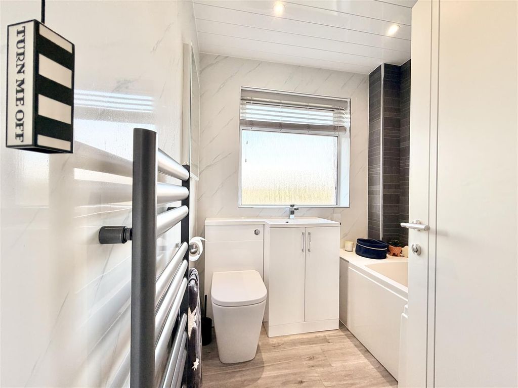 Additional image 14 of 3 bed detached bungalow for saleFergus Gardens, Hamilton ML3