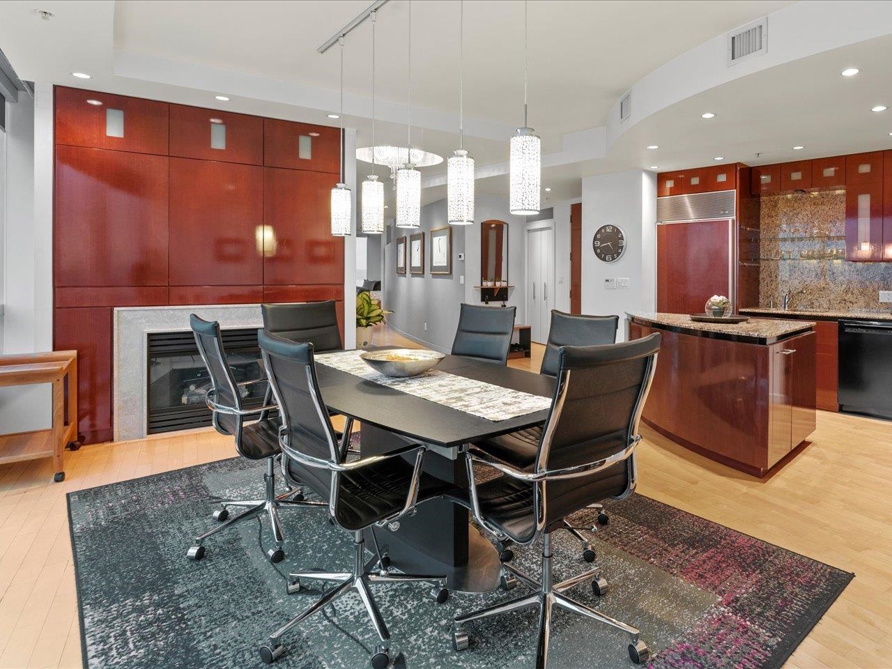 Additional image 5 of 3704-938 Nelson Street, Vancouver, BC, V6Z 3A7