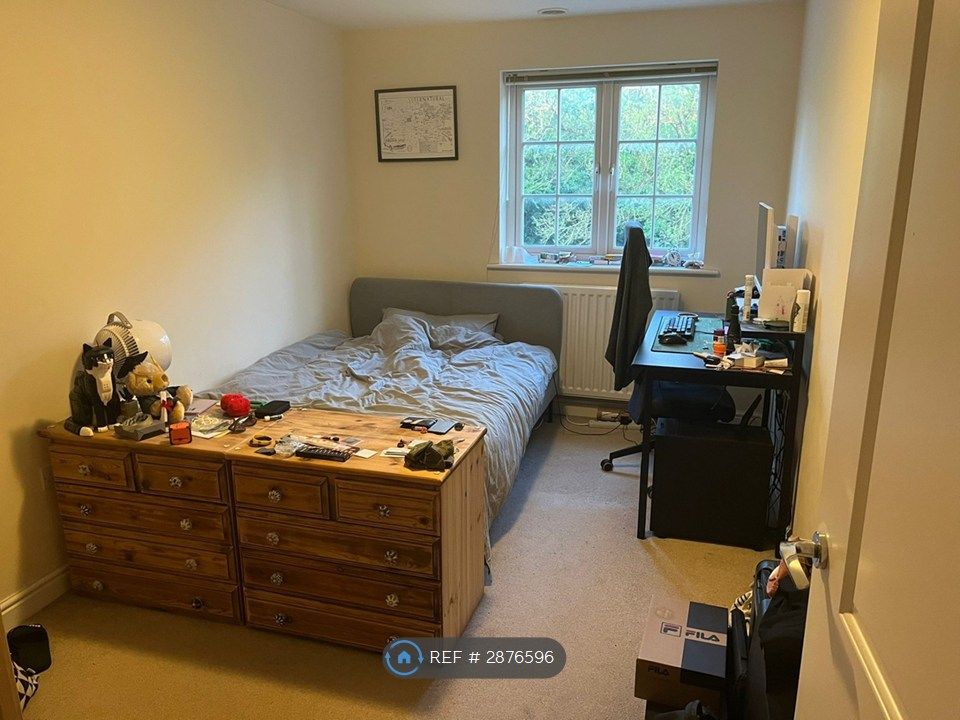 2 bed flat to rentLongdown Avenue, Bristol BS16