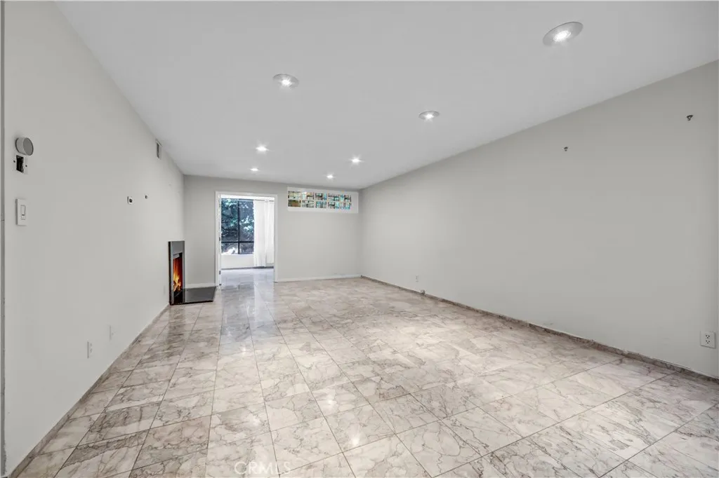 Additional image 9 of 1900 Vine Street Unit 212, Los Angeles, CA 90068