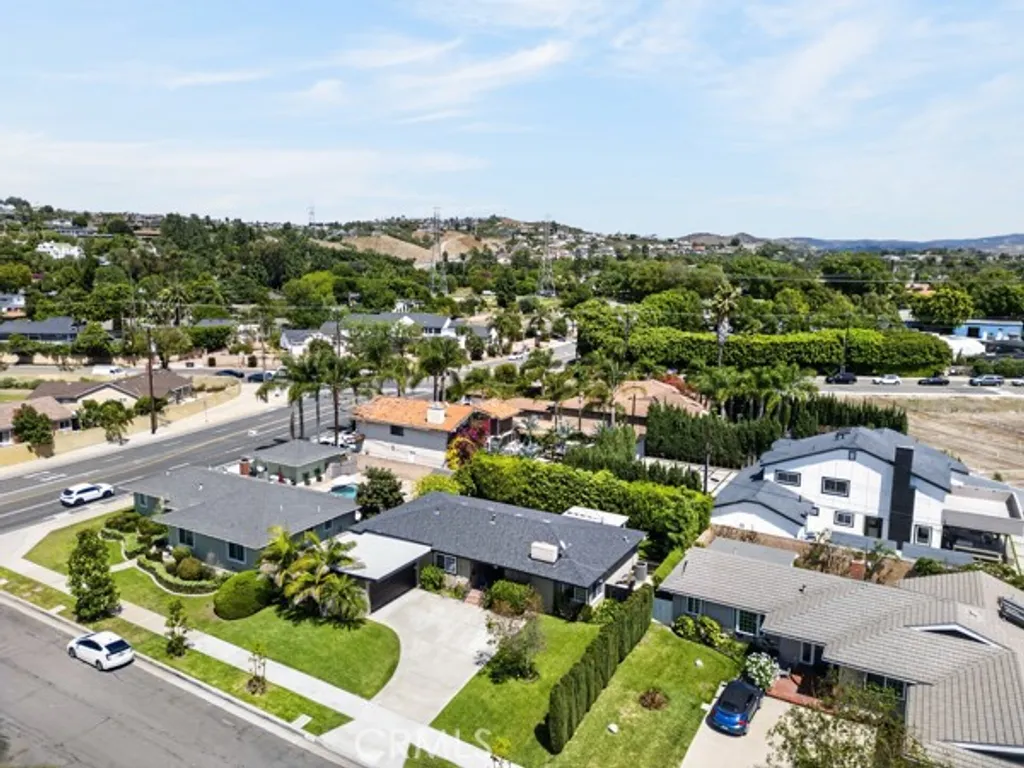 Additional image 43 of 2077 N Mori Ln, Orange, CA 92867