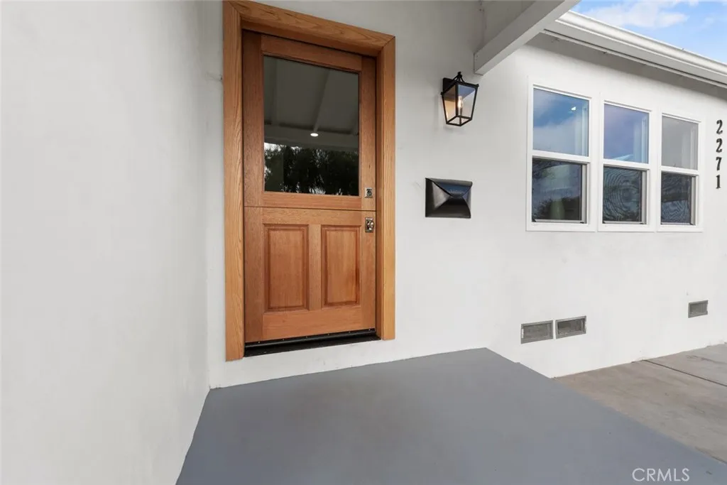 2271 Mira Mar Ave, Long Beach, CA 90815