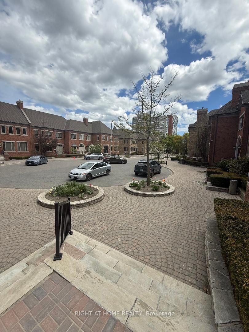 Additional image 3 of LOWER-4304 Village Centre Court, Mississauga, ON, L4Z 1S2