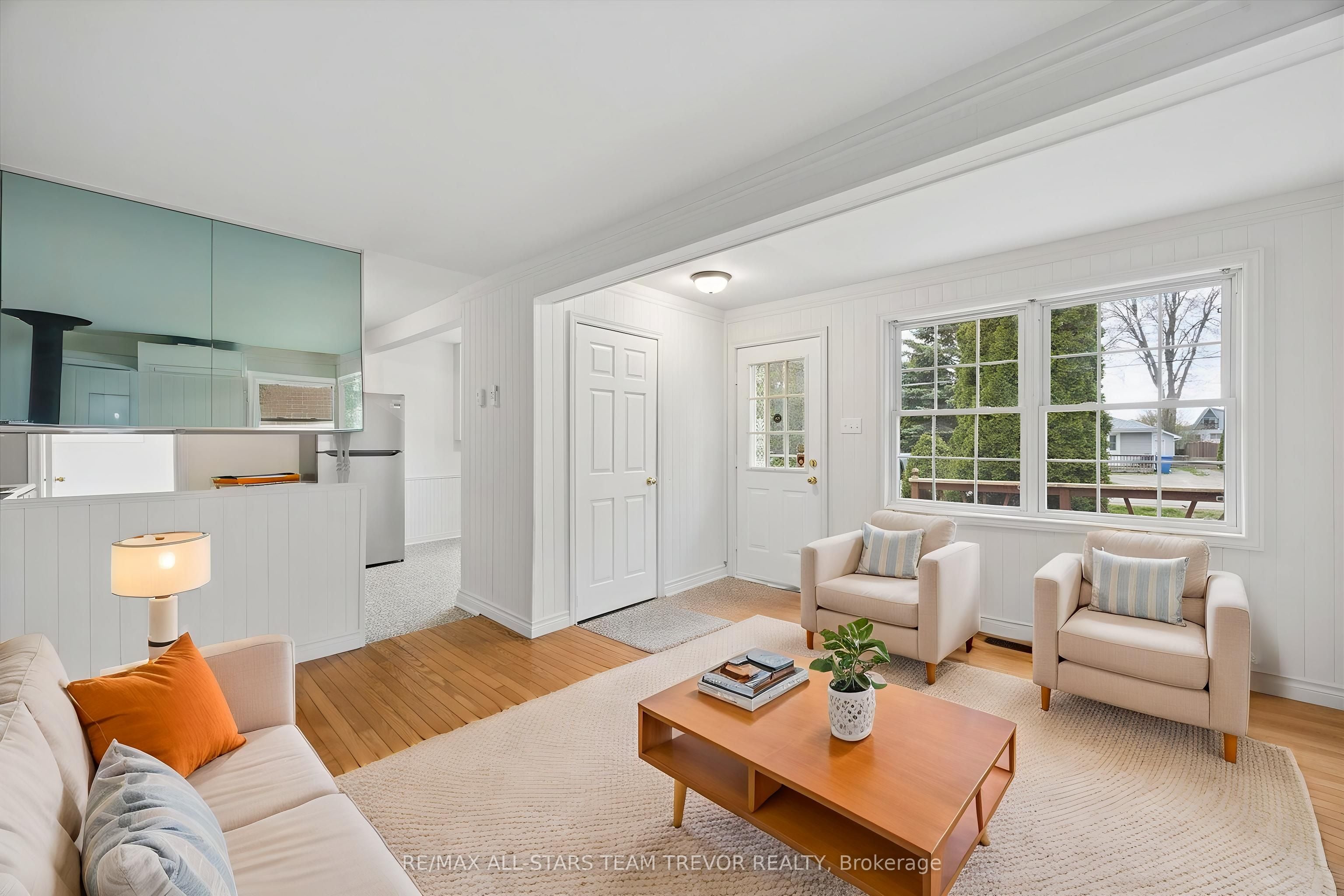 Additional image 4 of 1007 Barton Avenue, Georgina, ON, L4P 3E9