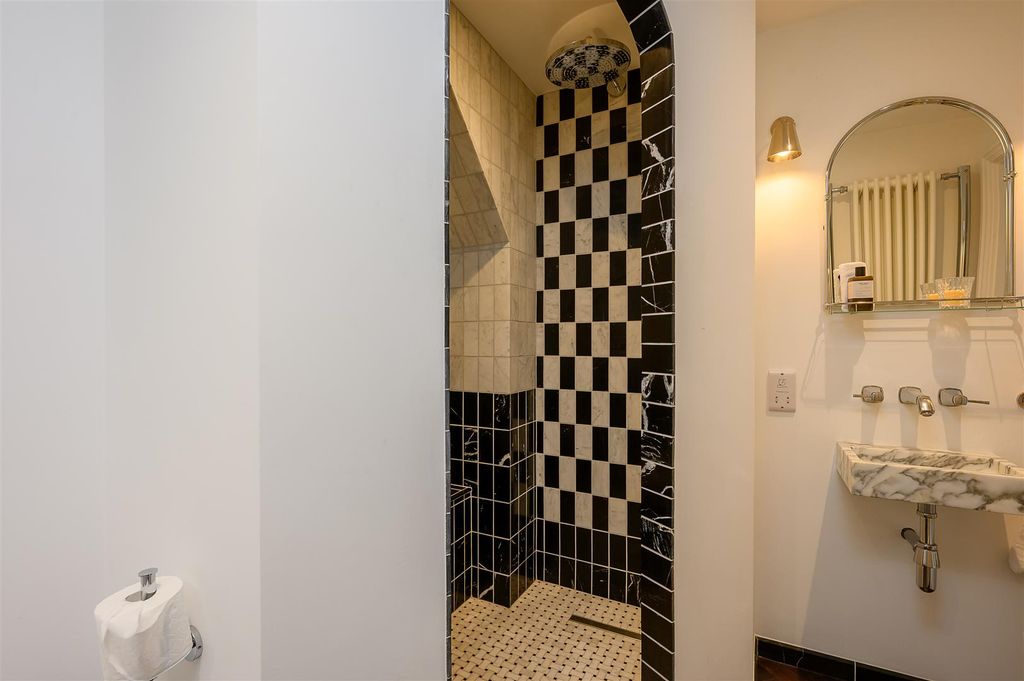 Additional image 28 of 4 bed town house for saleAlbemarle Road, York YO23