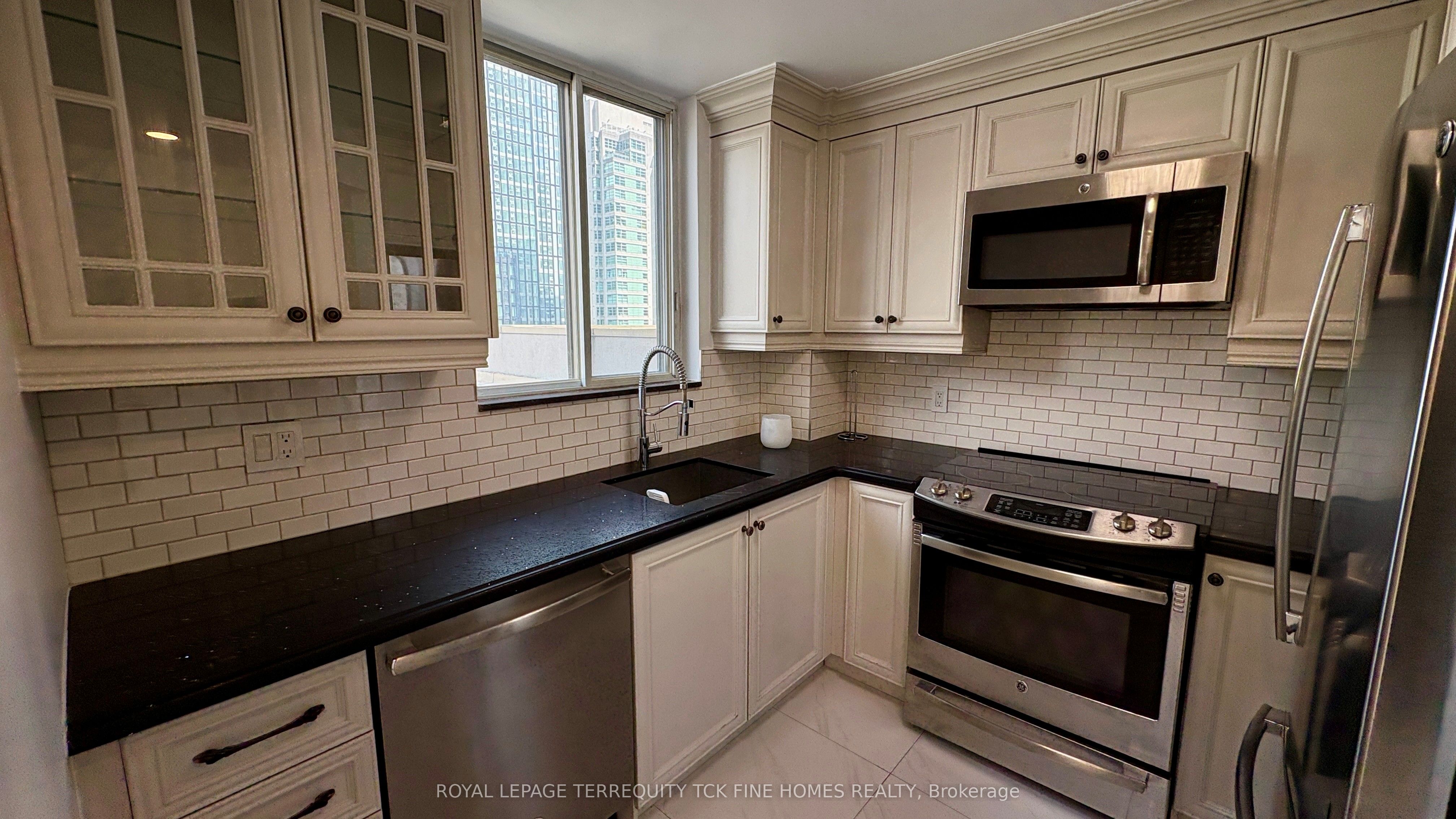 Additional image 4 of 1101-105 Victoria Street, Toronto, ON, M5C 3B4