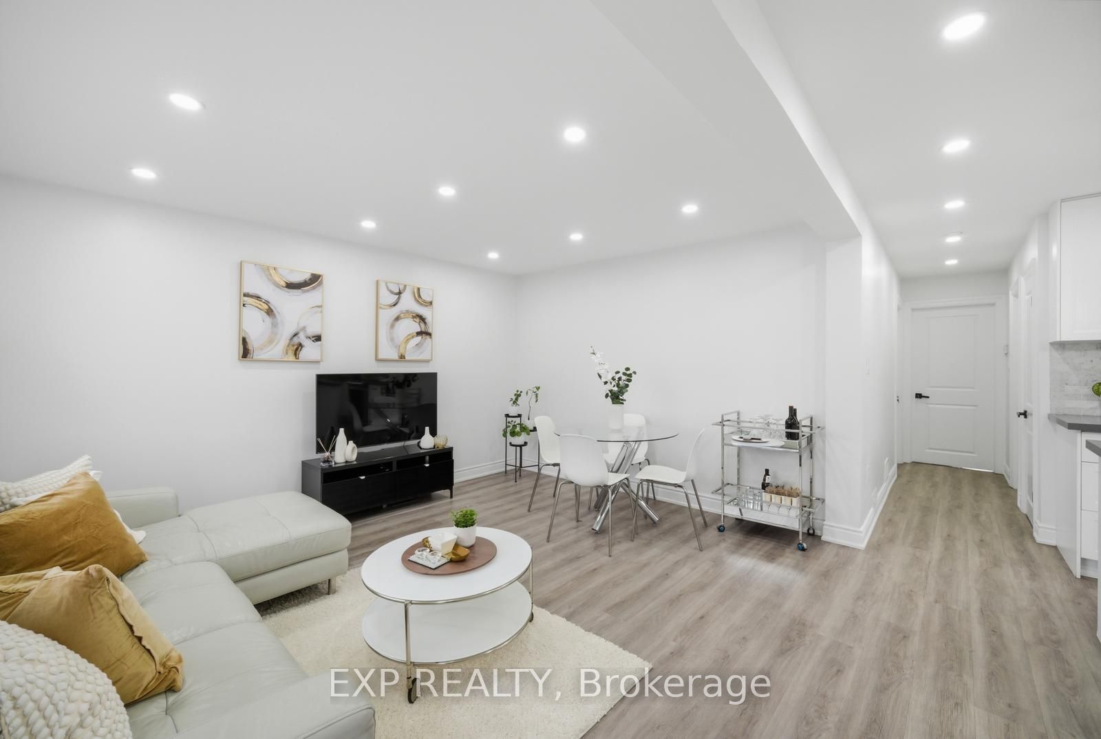 Additional image 3 of 355 Culford Road, Toronto, ON, M6L 2V8