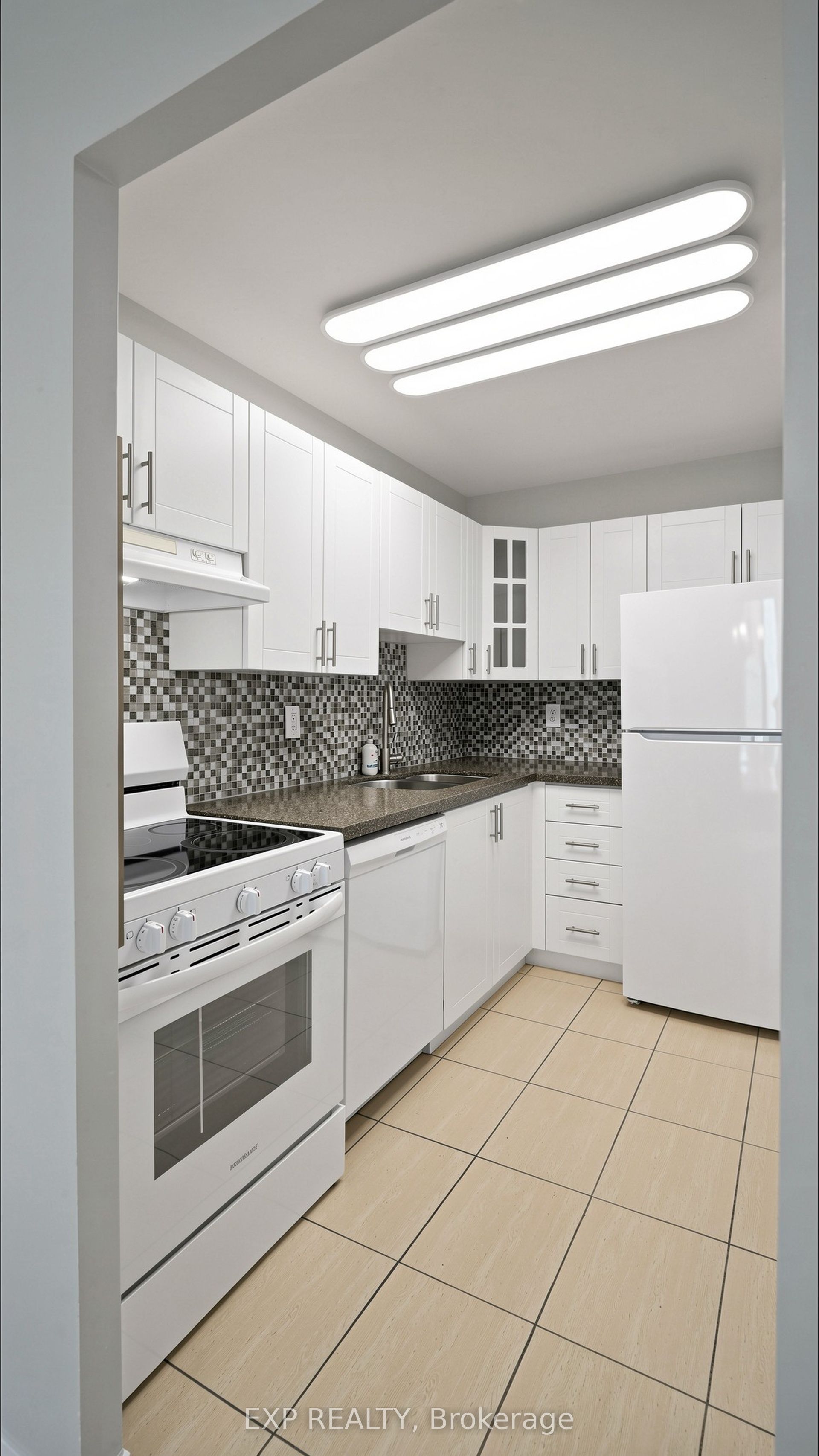 Additional image 6 of 1511-145 Hillcrest Avenue, Mississauga, ON, L5B 3Z1