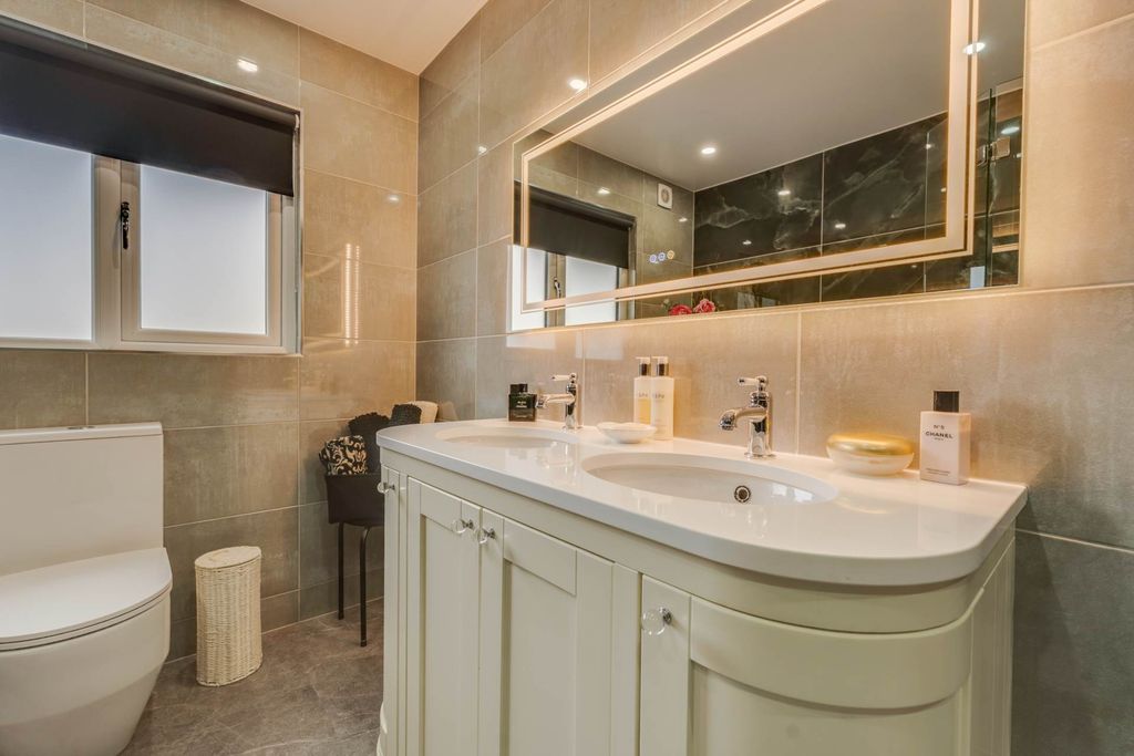 Additional image 27 of 5 bed detached house for saleAuchenbothie Gardens, Kilmacolm PA13