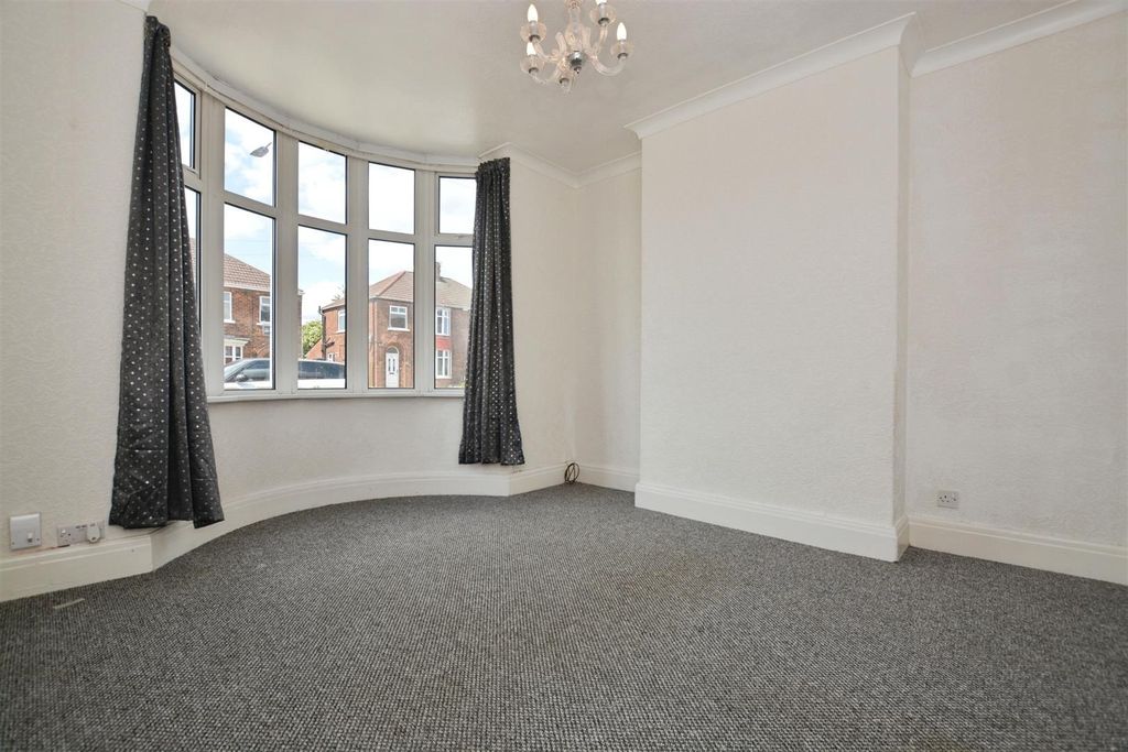 Additional image 4 of 3 bed semi-detached house to rentStockshill Road, Scunthorpe DN16