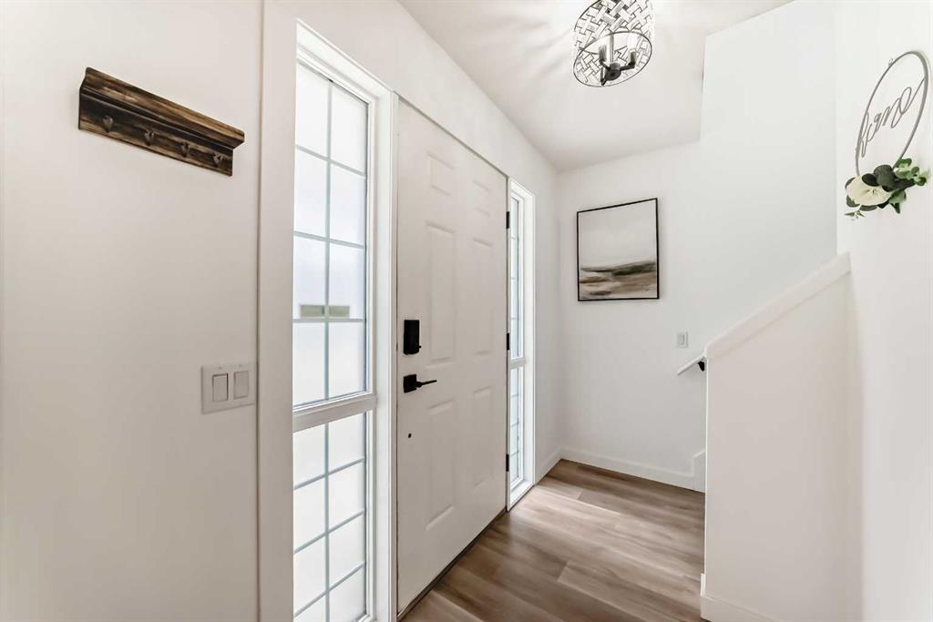 Additional image 4 of 34 River Rock Way SE, Calgary, AB, T2C 4G9