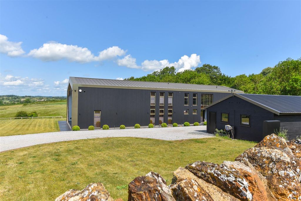 Additional image 35 of 5 bed barn conversion for saleFrog Hall, Brixworth, Northampton NN6