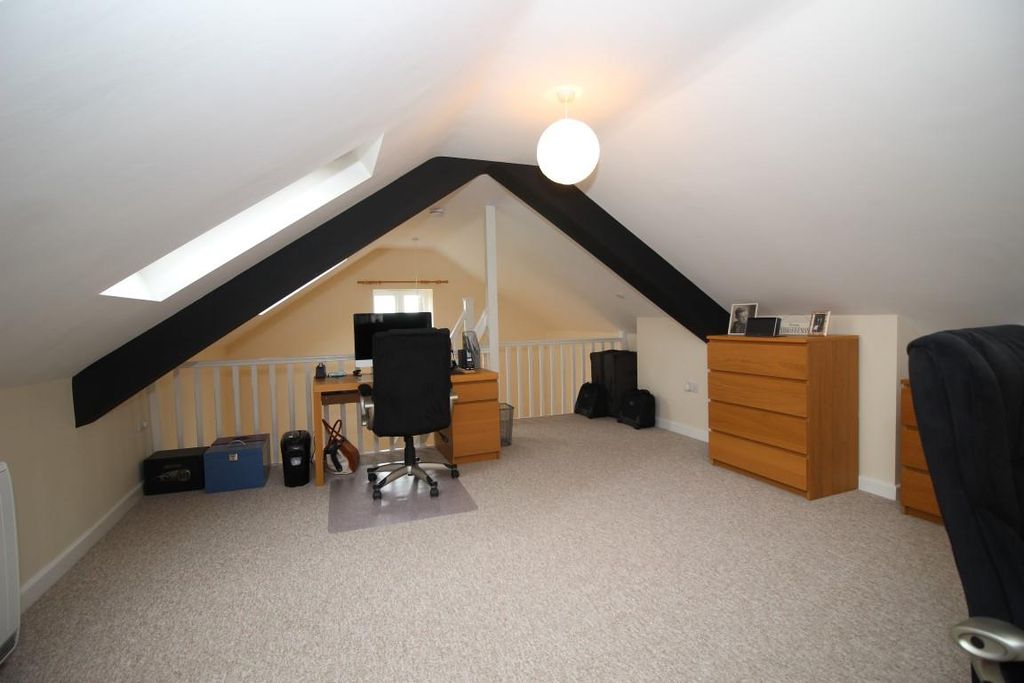 Additional image 20 of 3 bed barn conversion to rentMonkton Farleigh, Bradford-On-Avon BA15