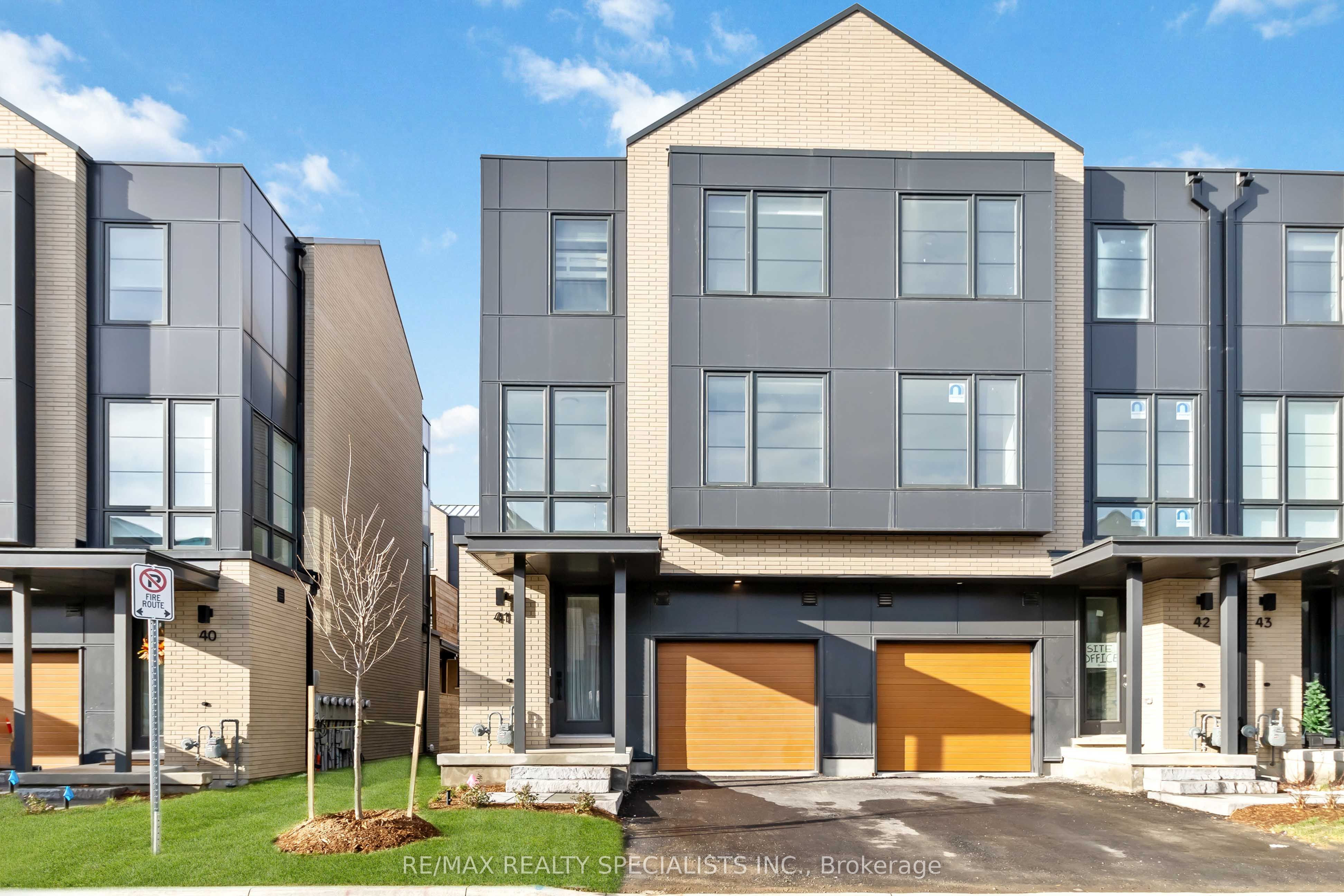 41-2273 Turnberry Road, Burlington, ON, L7M 4Y4