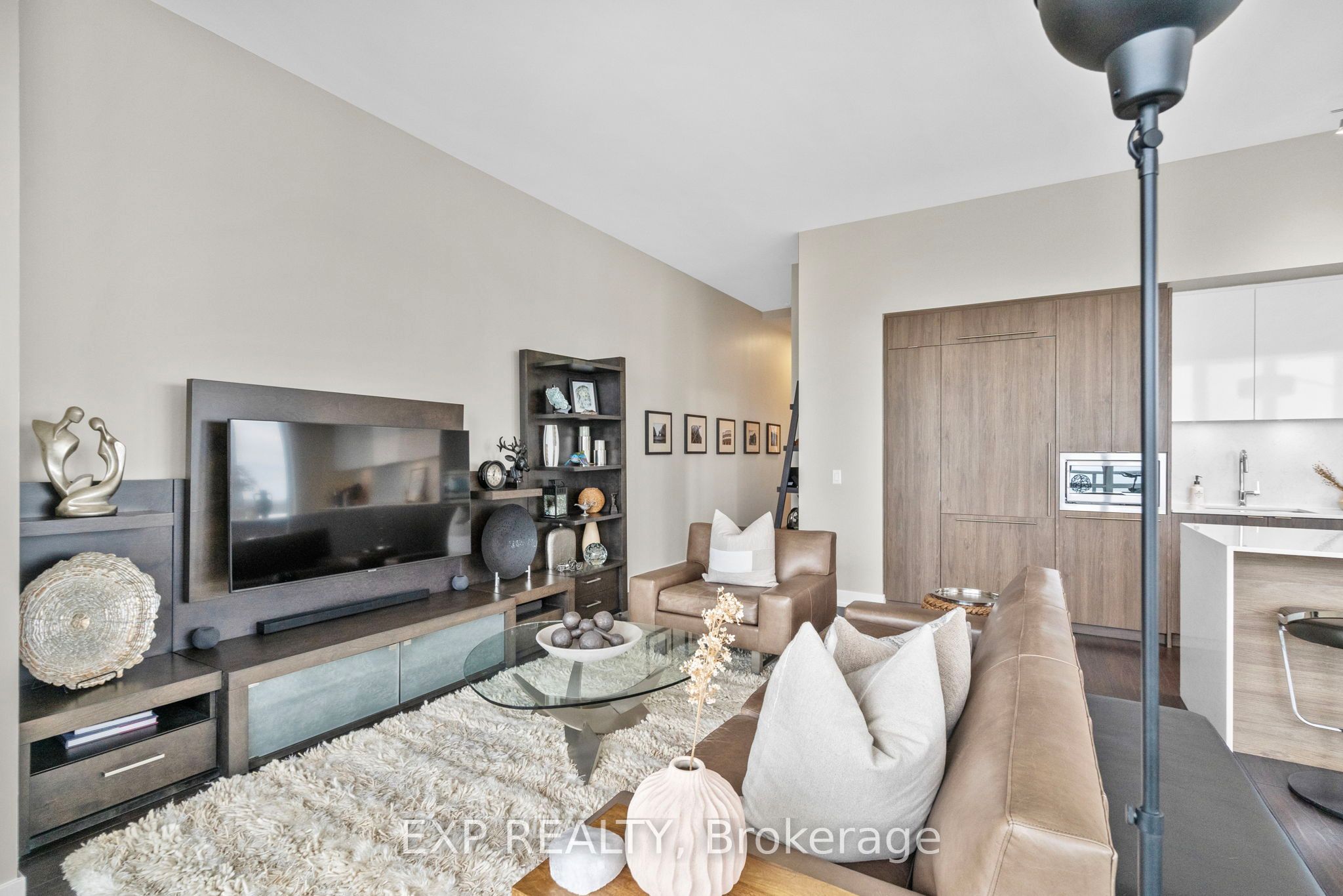 Additional image 3 of 1201-8 Ann Street, Mississauga, ON, L5G 3E6