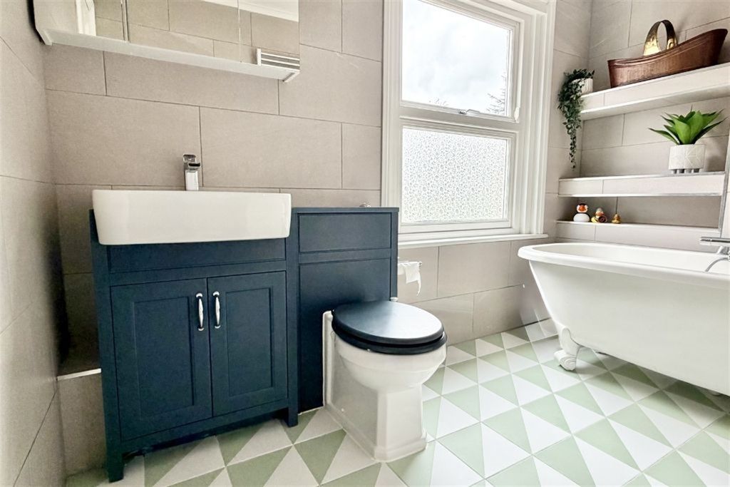 Additional image 27 of 4 bed semi-detached house for saleMiddleton Street, Beeston NG9