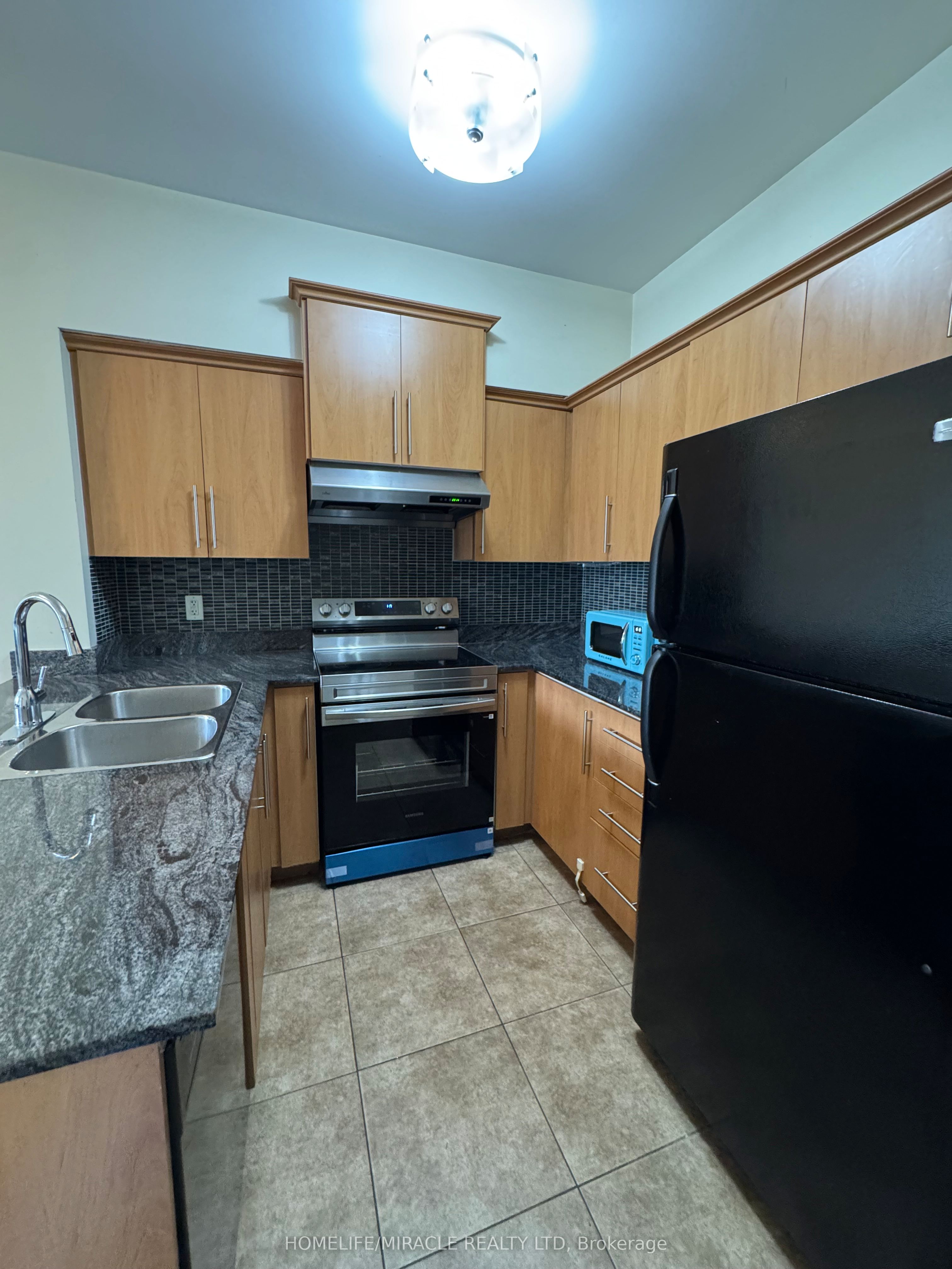 Additional image 6 of 1N-8 Rosebank Drive, Toronto, ON, M1B 5Z3
