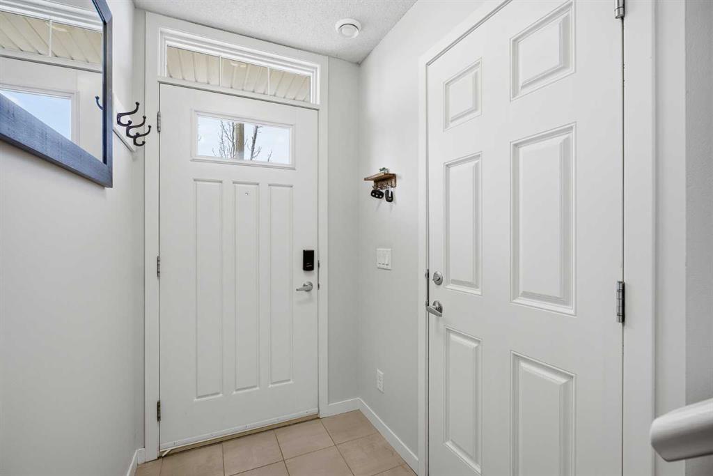 Additional image 2 of 101 New Brighton Walk SE, Calgary, AB, T2Z 5C7