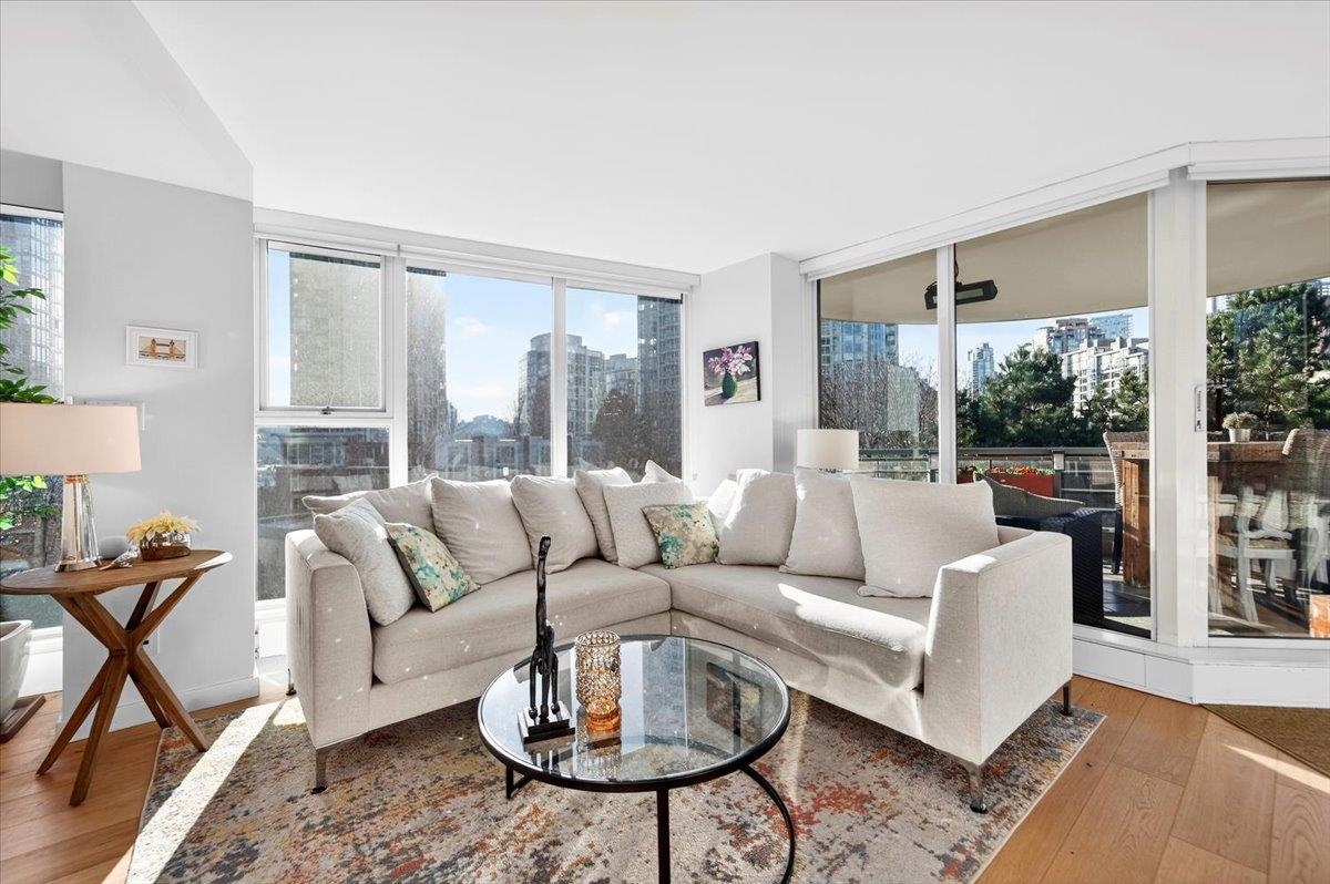 Additional image 3 of 603-1009 Expo Boulevard, Vancouver, BC, V6Z 2V9