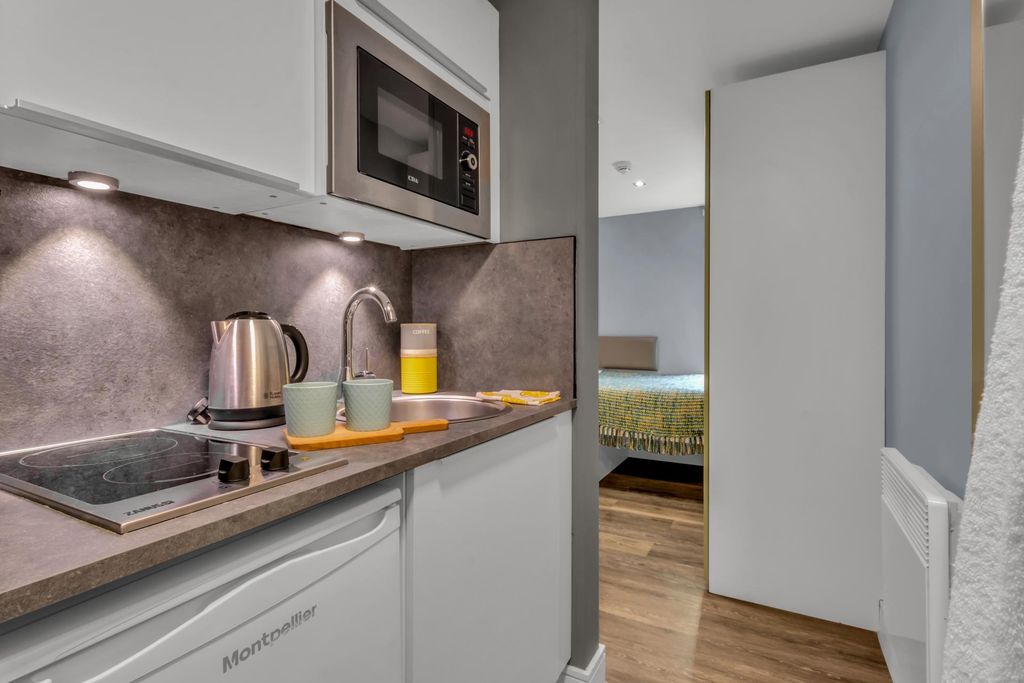 Additional image 4 of Room to rentCardigan Road, Leeds LS6