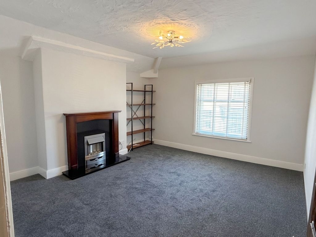 Additional image 2 of 2 bed flat to rentWater Street, Rhyl LL18