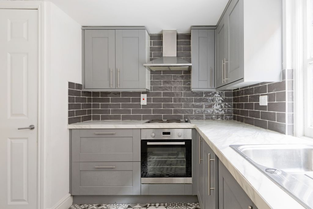 Additional image 14 of 2 bed flat to rentGeorge Street, Oxford OX1