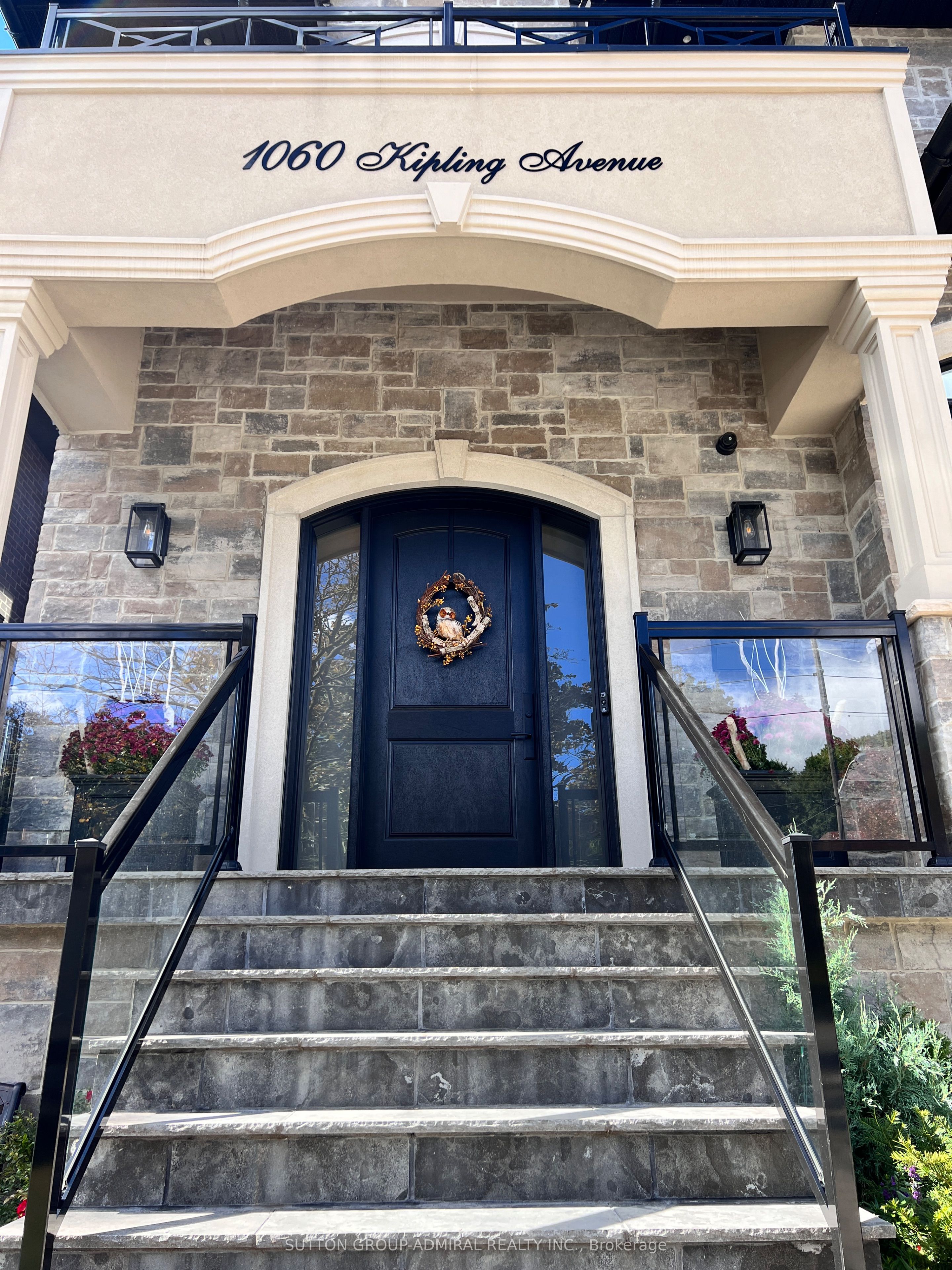 Additional image 2 of 1060 Kipling Avenue, Toronto, ON, M9B 3L9