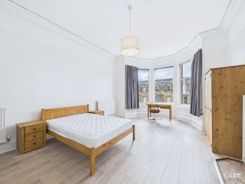 Strathearn Road, Grange, Edinburgh EH9