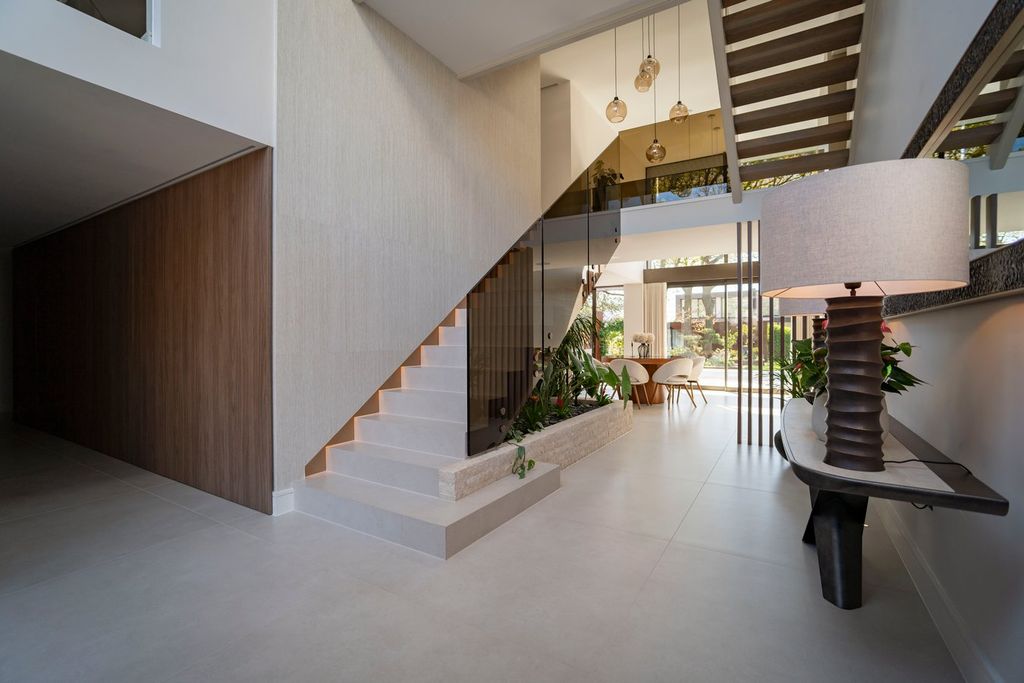 Additional image 3 of 5 bed detached house for saleHamilton Close, Mudeford, Christchurch BH23