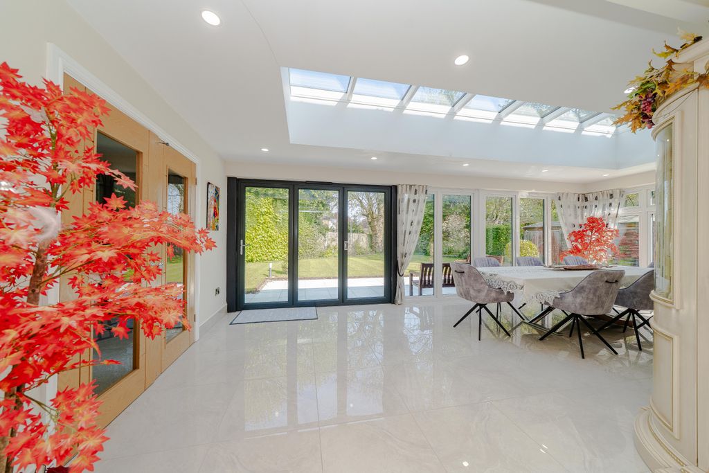 Additional image 9 of 6 bed detached house for saleBarlows Road, Edgbaston B15