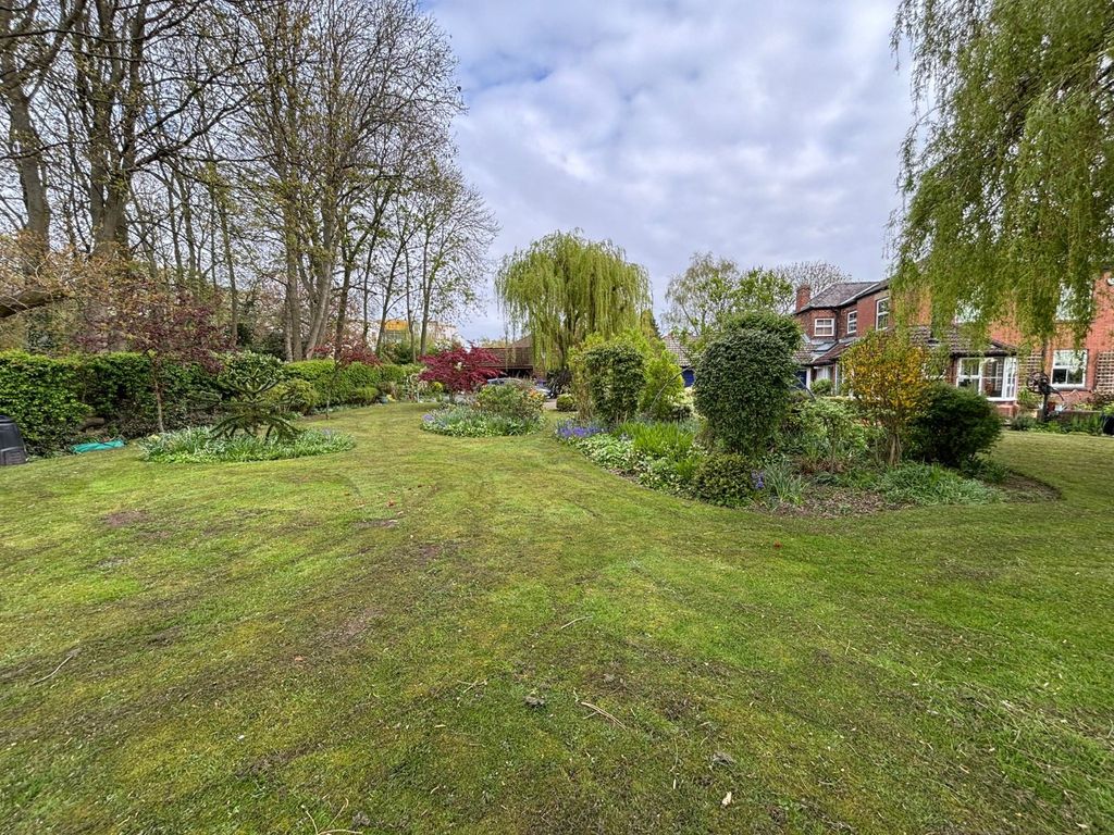 Additional image 22 of 4 bed detached house to rentCastle Road, Cottingham, East Yorkshire HU16