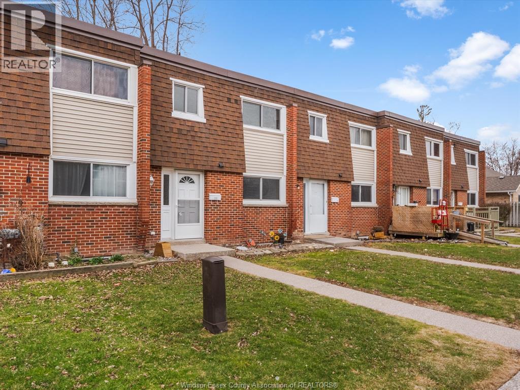 16-116 Cranbrook , Essex, ON, N8M2V2