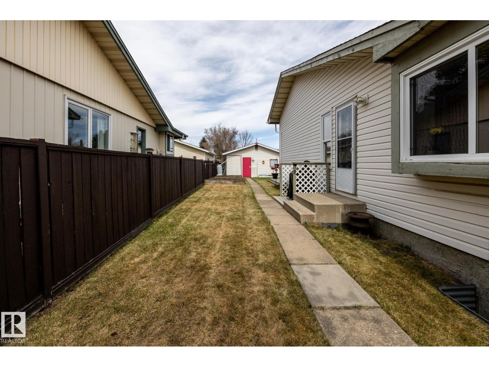 Additional image 5 of 3608 16a Avenue NW, Edmonton, AB, T6L2N4