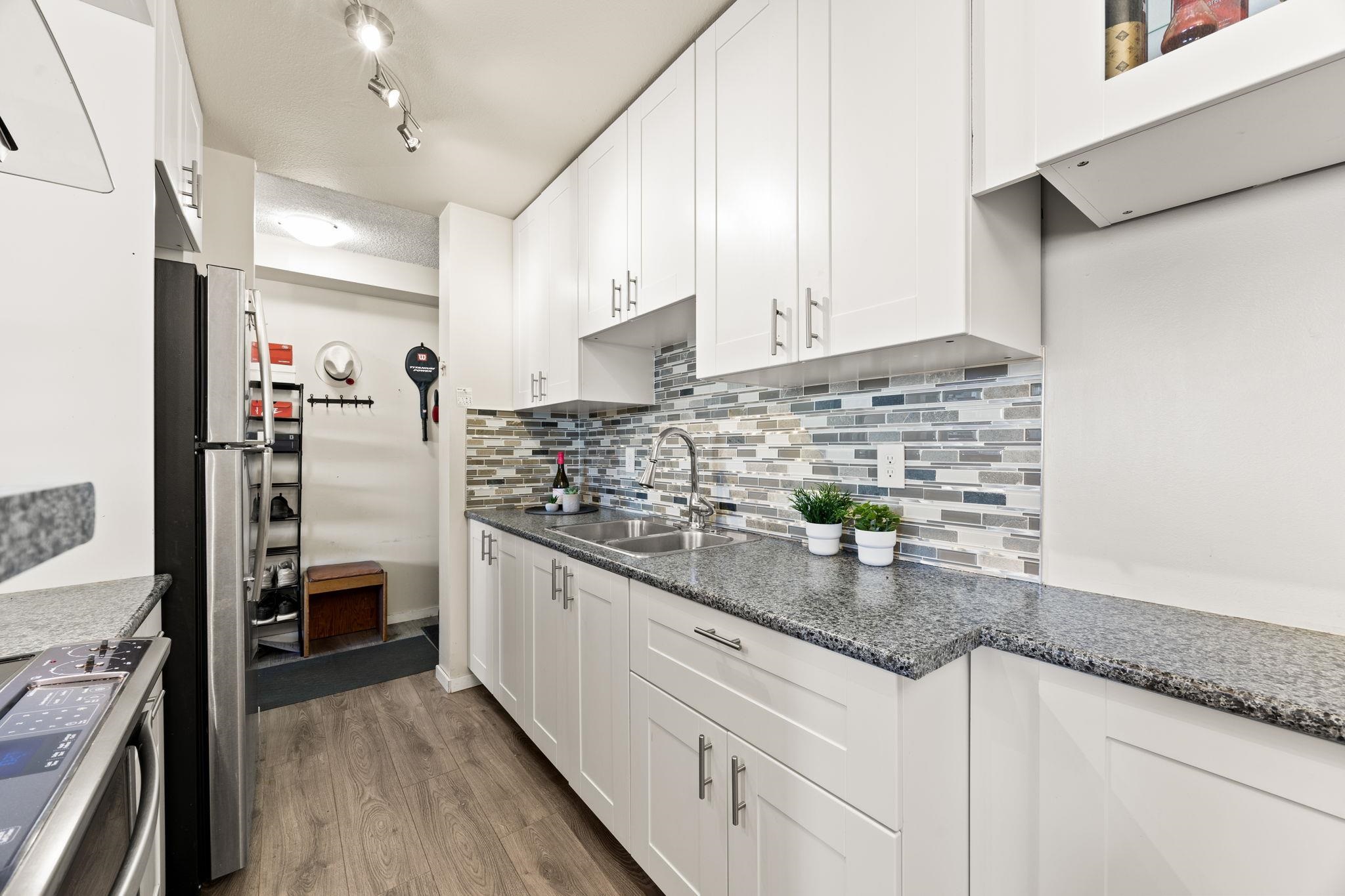 Additional image 3 of 1202-6759 Willingdon Avenue, Burnaby, BC, V5H 3Y9