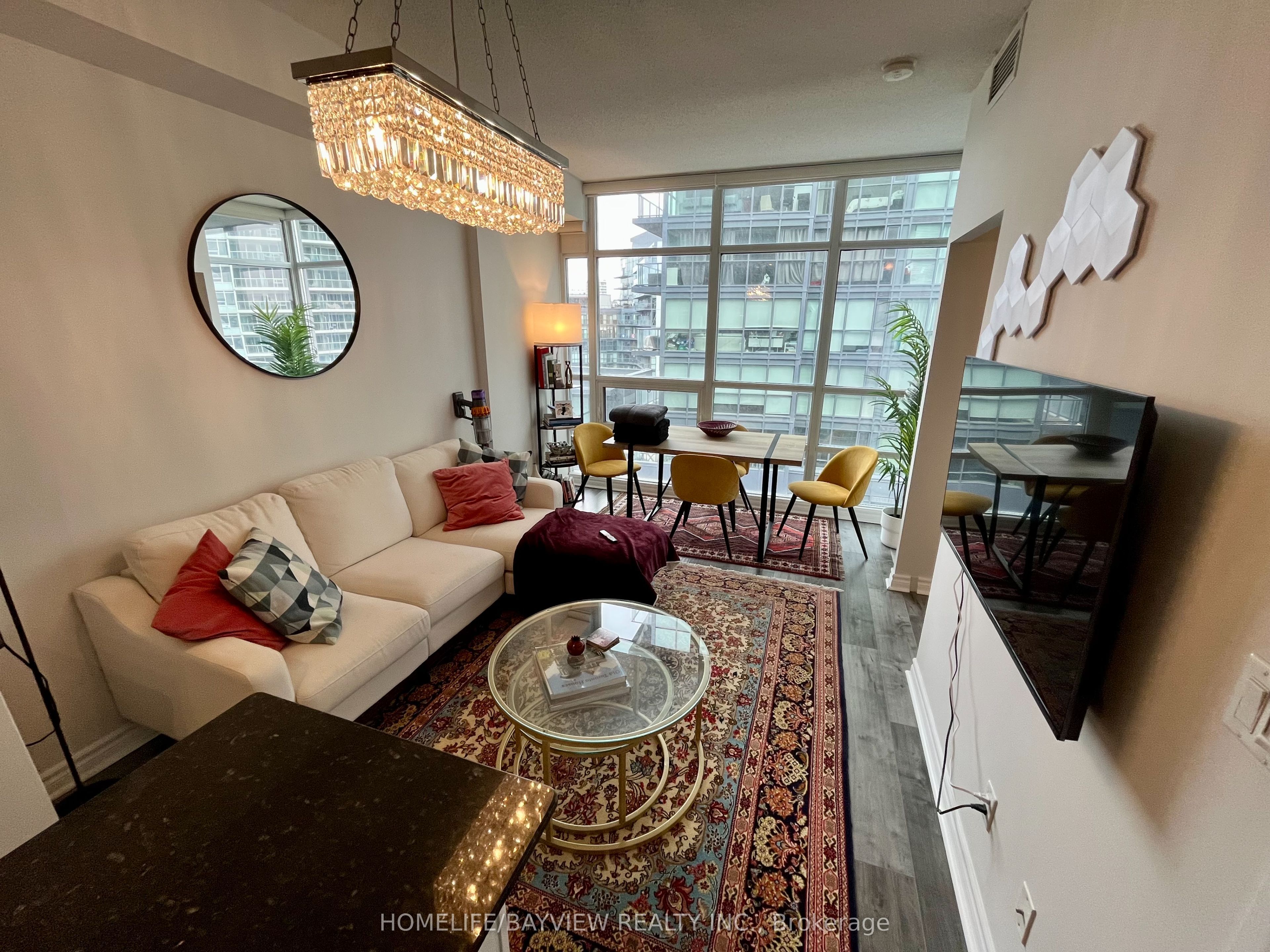 Additional image 5 of 1011-15 Bruyeres Mews Drive, Toronto, ON, M5V 0A7