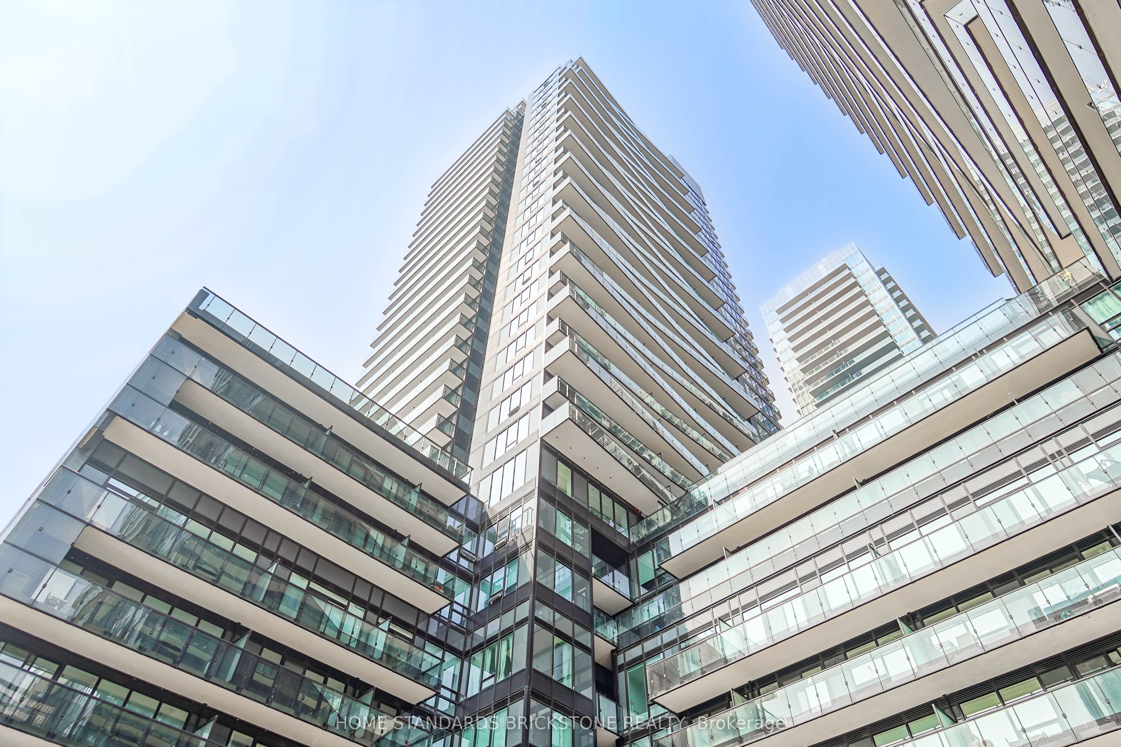 Additional image 2 of 1705-117 Broadway Avenue, Toronto, ON, M4P 1V3