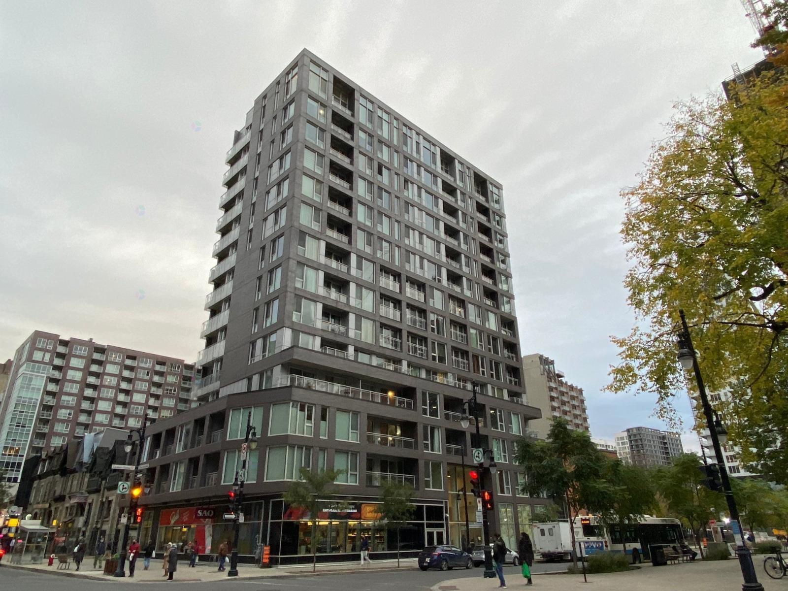 1265 Rue Lambert-Closse