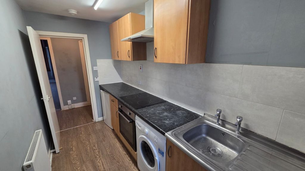 Additional image 5 of 1 bed flat to rentWest Blackhall Street, Central, Greenock PA15