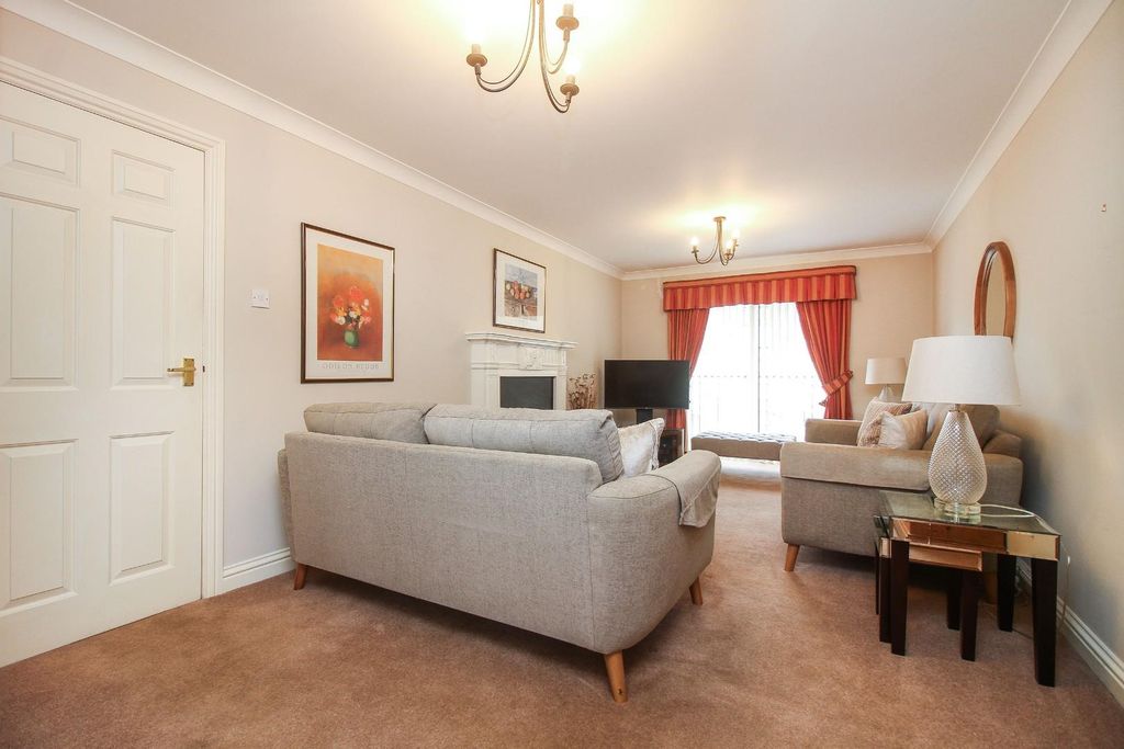 Additional image 4 of 2 bed flat to rentMains Place, Morpeth NE61
