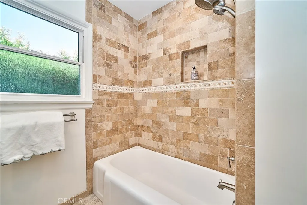 Additional image 33 of 1307 E Mcwood St, West Covina, CA 91790