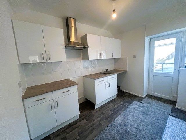 Additional image 2 of 3 bed maisonette to rentJohn Street, Porthcawl CF36