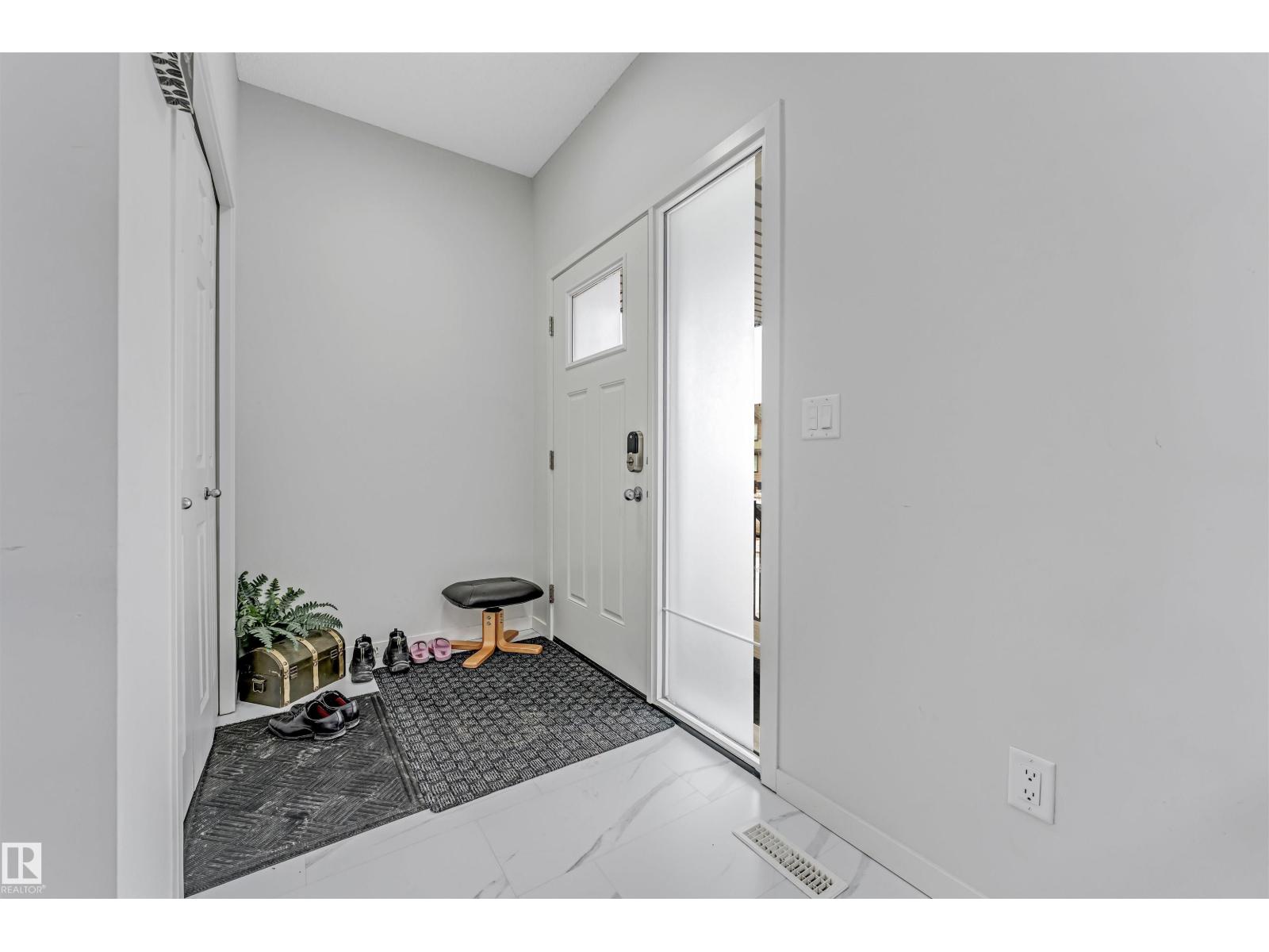Additional image 4 of 7118 46a Street, Beaumont, AB, T6T2J1