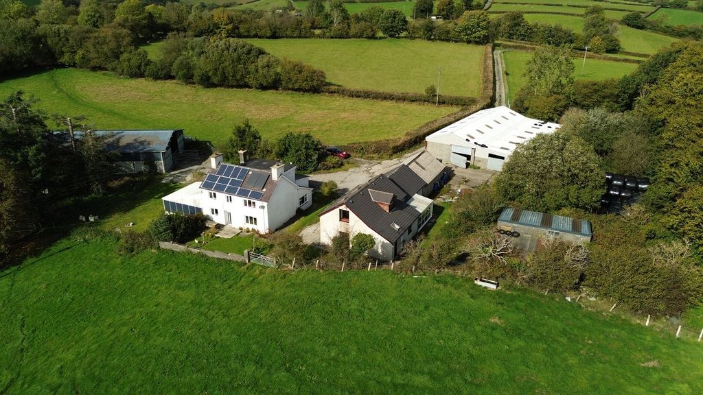 6 bed farm for saleLlangeitho, Tregaron SY25