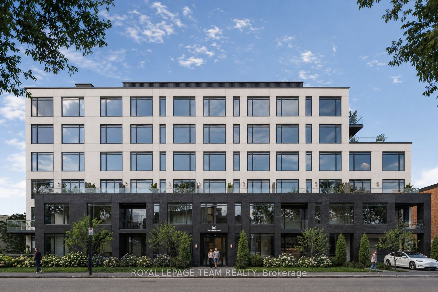 105-398 Roosevelt Avenue, Ottawa, ON, K2A 1Z3