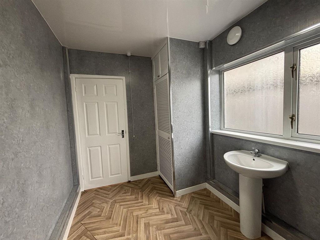 Additional image 13 of 3 bed property to rentBrynonen Terrace, Penydarren, Merthyr Tydfil CF47