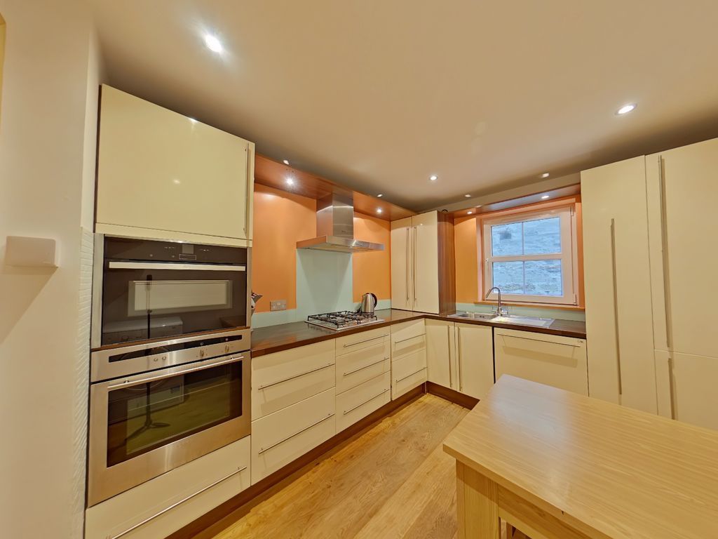 Additional image 2 of 2 bed flat for salePaterson's Lane, Thurso KW14