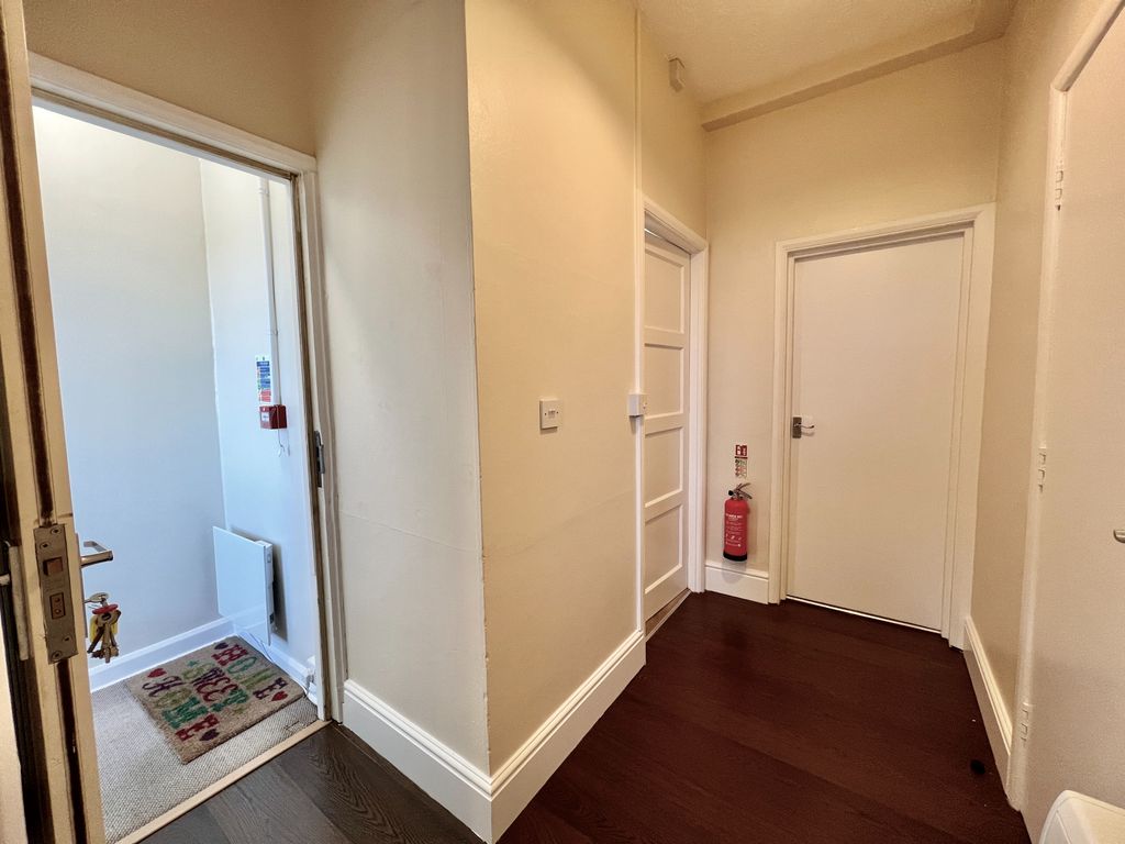 Additional image 4 of 1 bed flat for saleAvenue Road, Grantham NG31