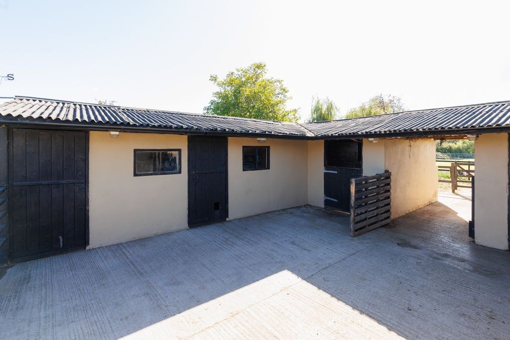 Additional image 39 of 5 bed detached house for saleBason Bridge, Highbridge TA9