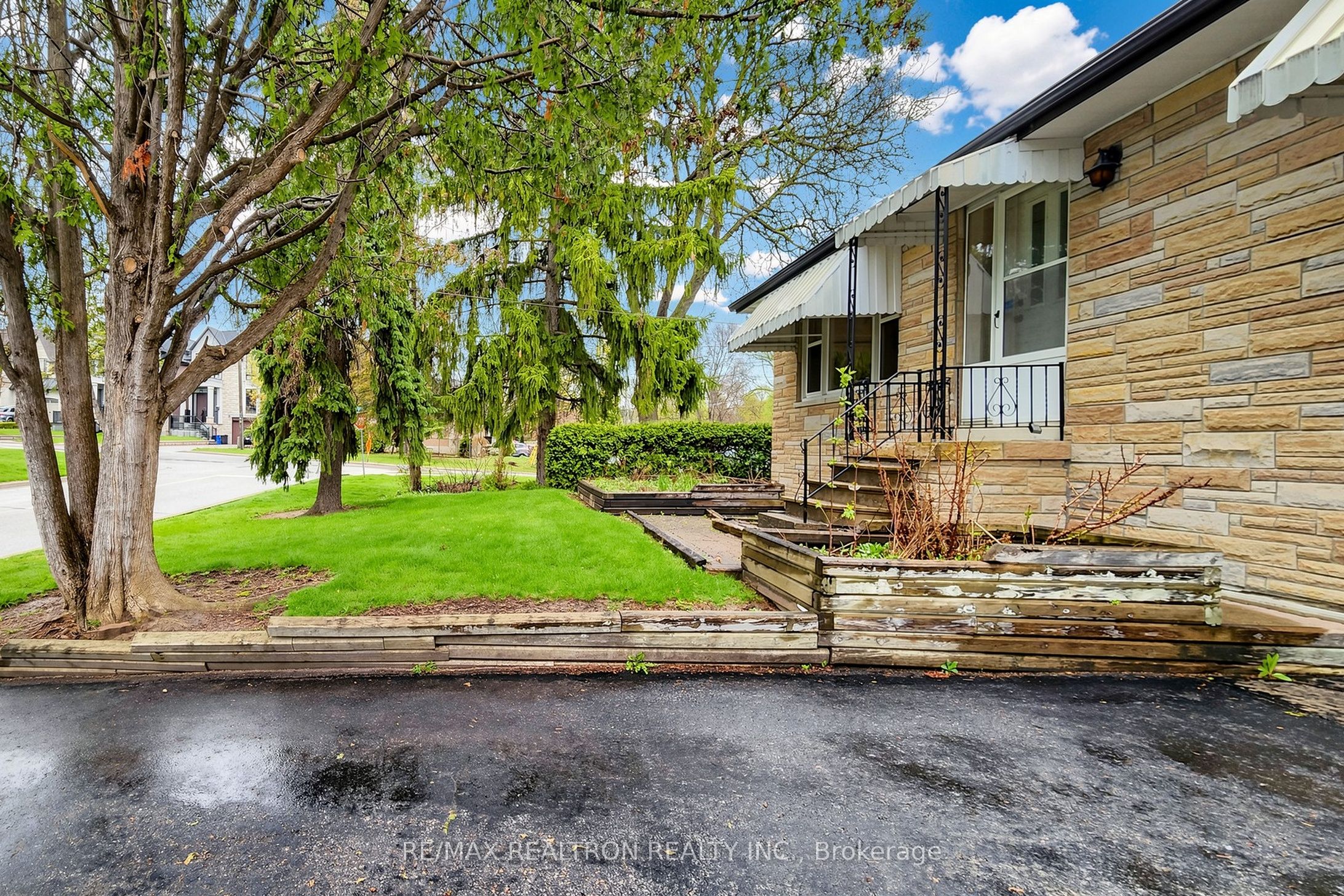 Additional image 3 of 281 Lennox Avenue, Richmond Hill, ON, L4C 2A4