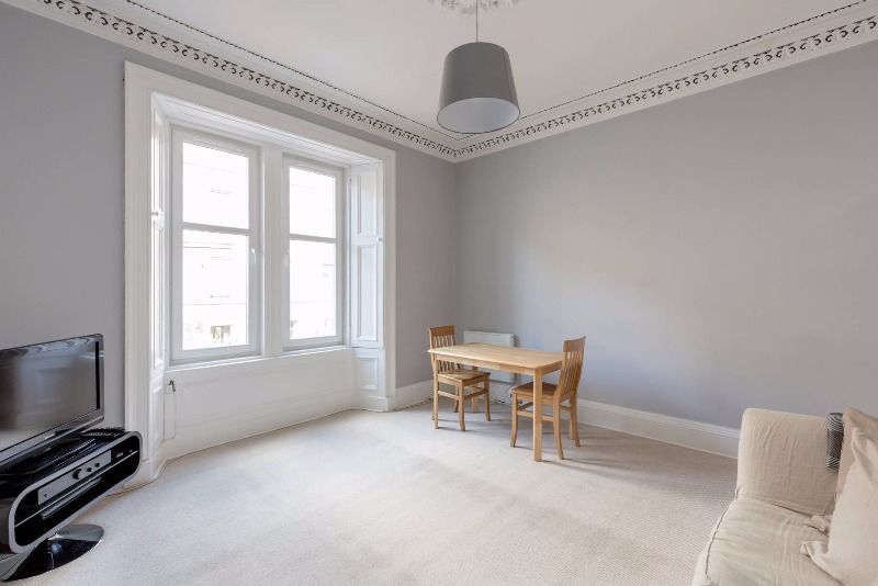 Additional image 2 of 2 bed flat to rentLivingstone Place, Marchmont, Edinburgh EH9